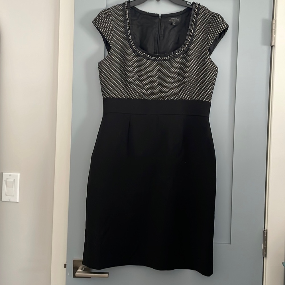 Tahari Arthur S Levine Black and White Shift Dress